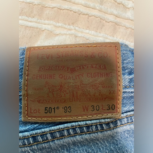 Levi’s Premium 501 ‘93 Men’s Jeans - 30x30 - Light Wash - Picture 10 of 13